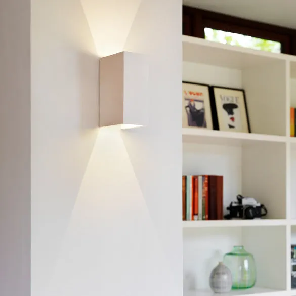 1187021 Parma 210 LED Plaster Wall Light