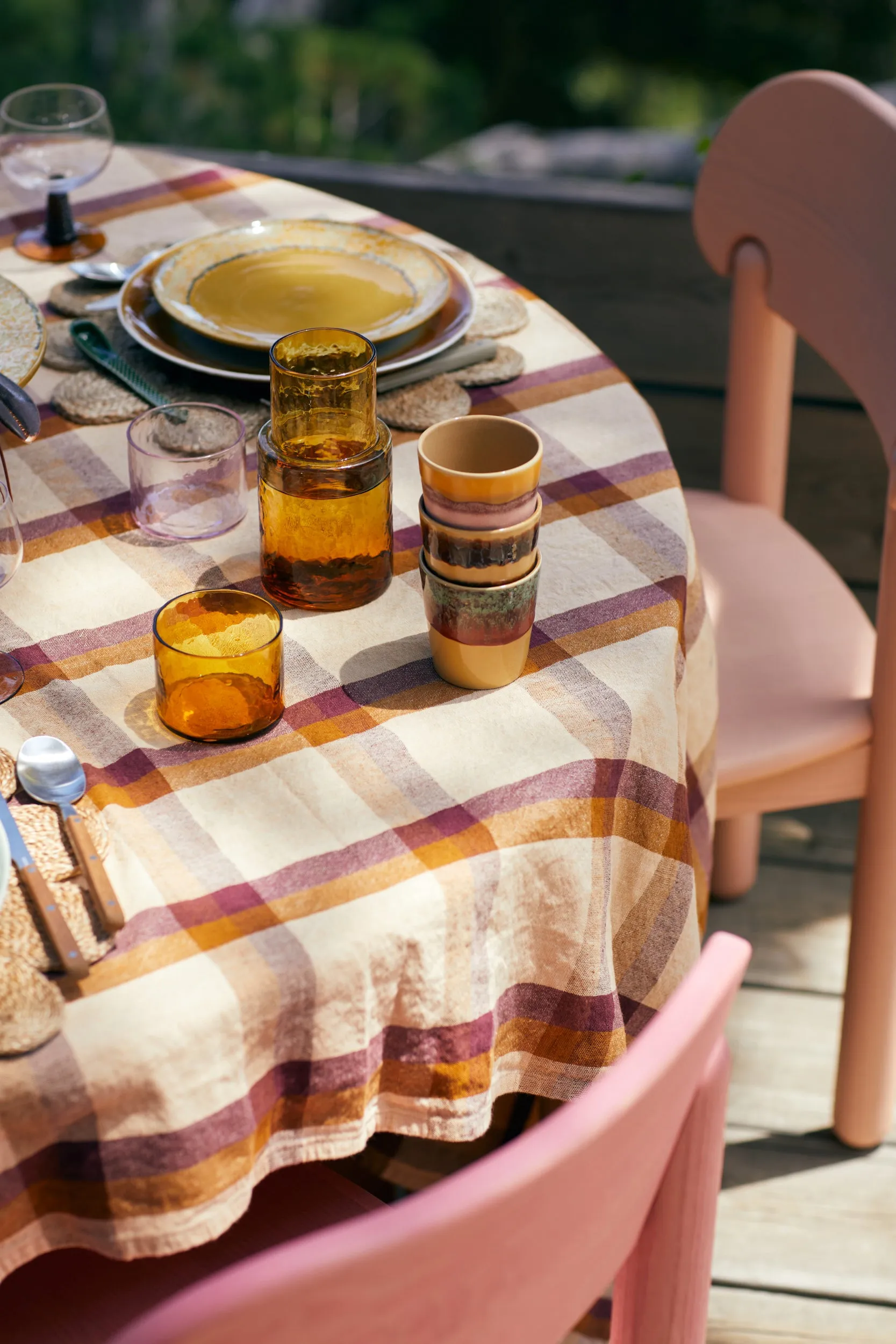 70s Ceramics: Coffee Mug Cliffs