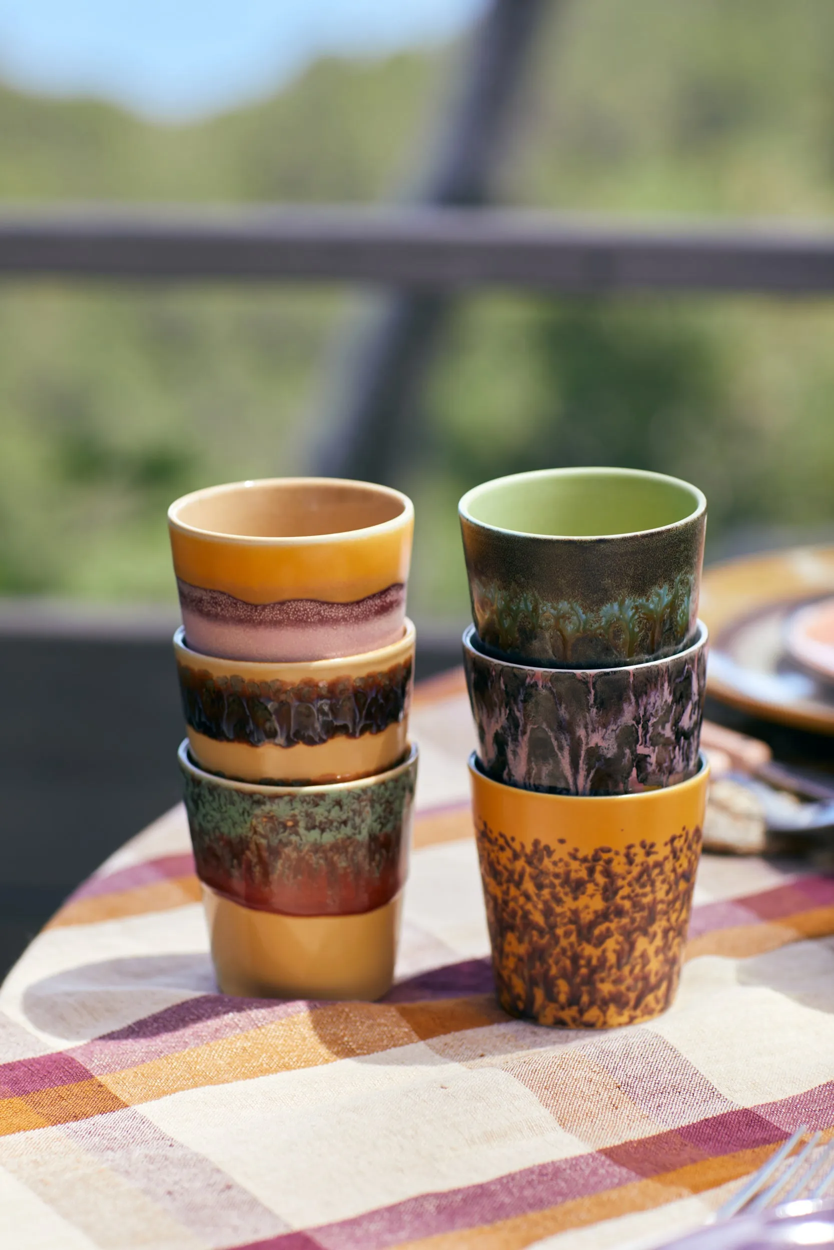 70s Ceramics: Coffee Mug Cliffs