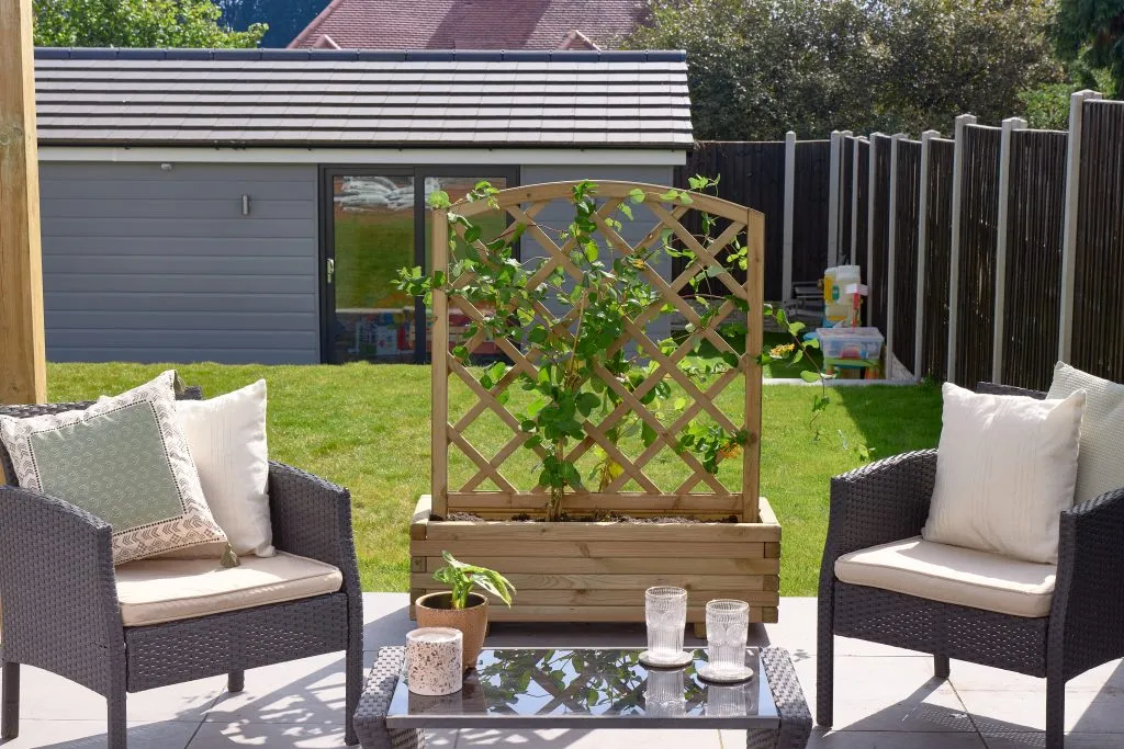 Forest Garden Toulouse Planter