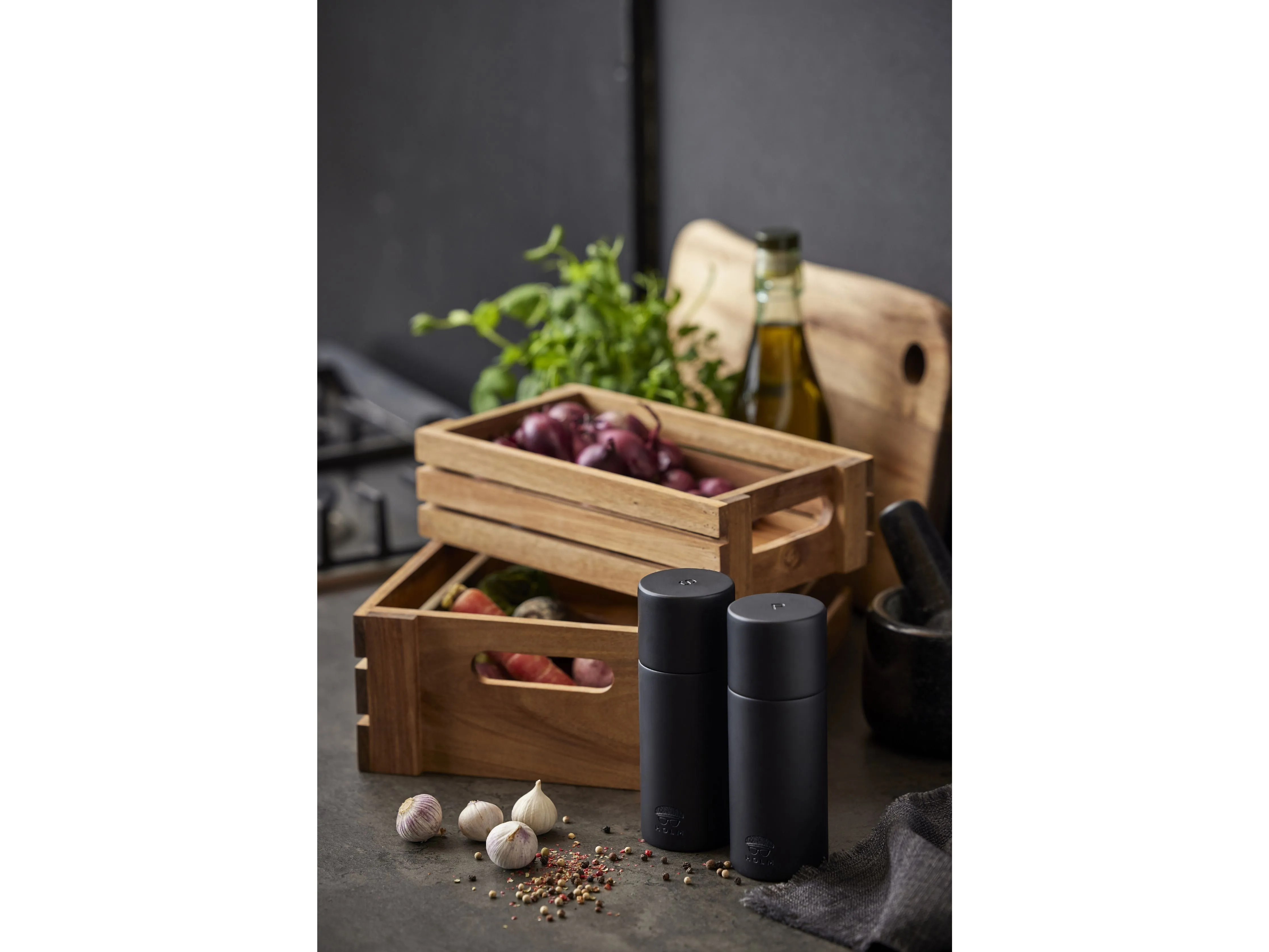 Holm Salt And Pepper Grinder Set, Black