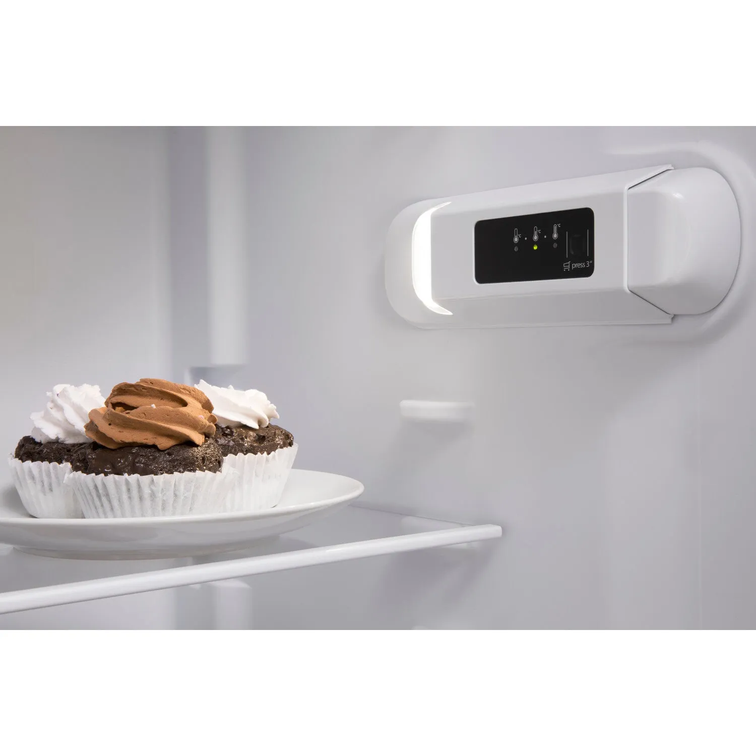 Indesit SI8 2Q WD UK Freestanding 368L Fridge - White, E Rated