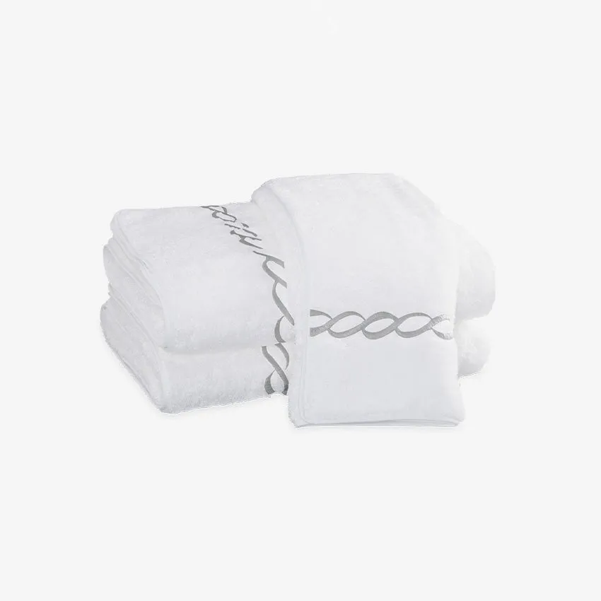 Matouk | Classic Chain Guest Towel