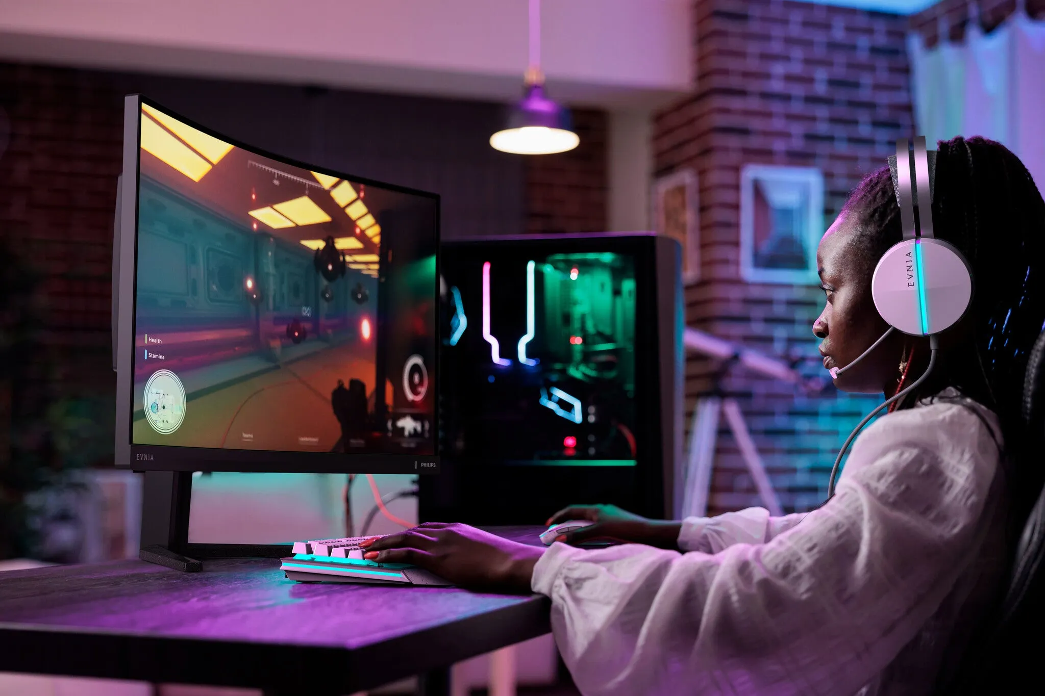 Philips Evnia 32M2C5500W/00 31.5" Quad HD Curved Gaming Monitor - 240Hz, 1ms, VA, AMD FreeSync, Height Adjustable, Speakers, Black