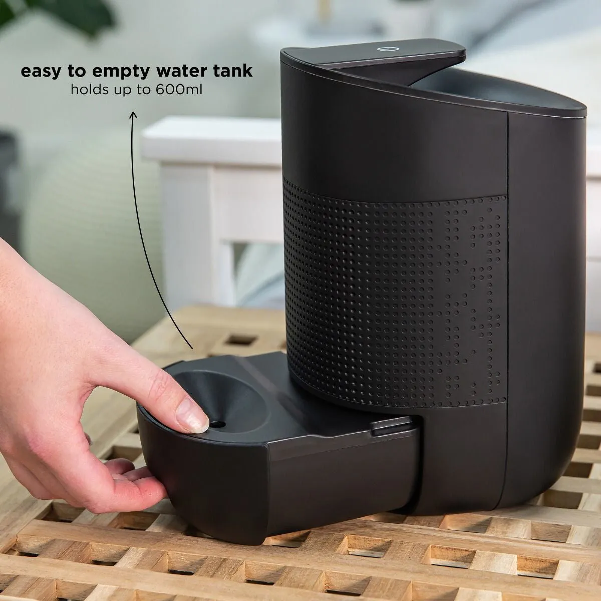 Russell Hobbs RHAP2001B air purifier 14 m² Black