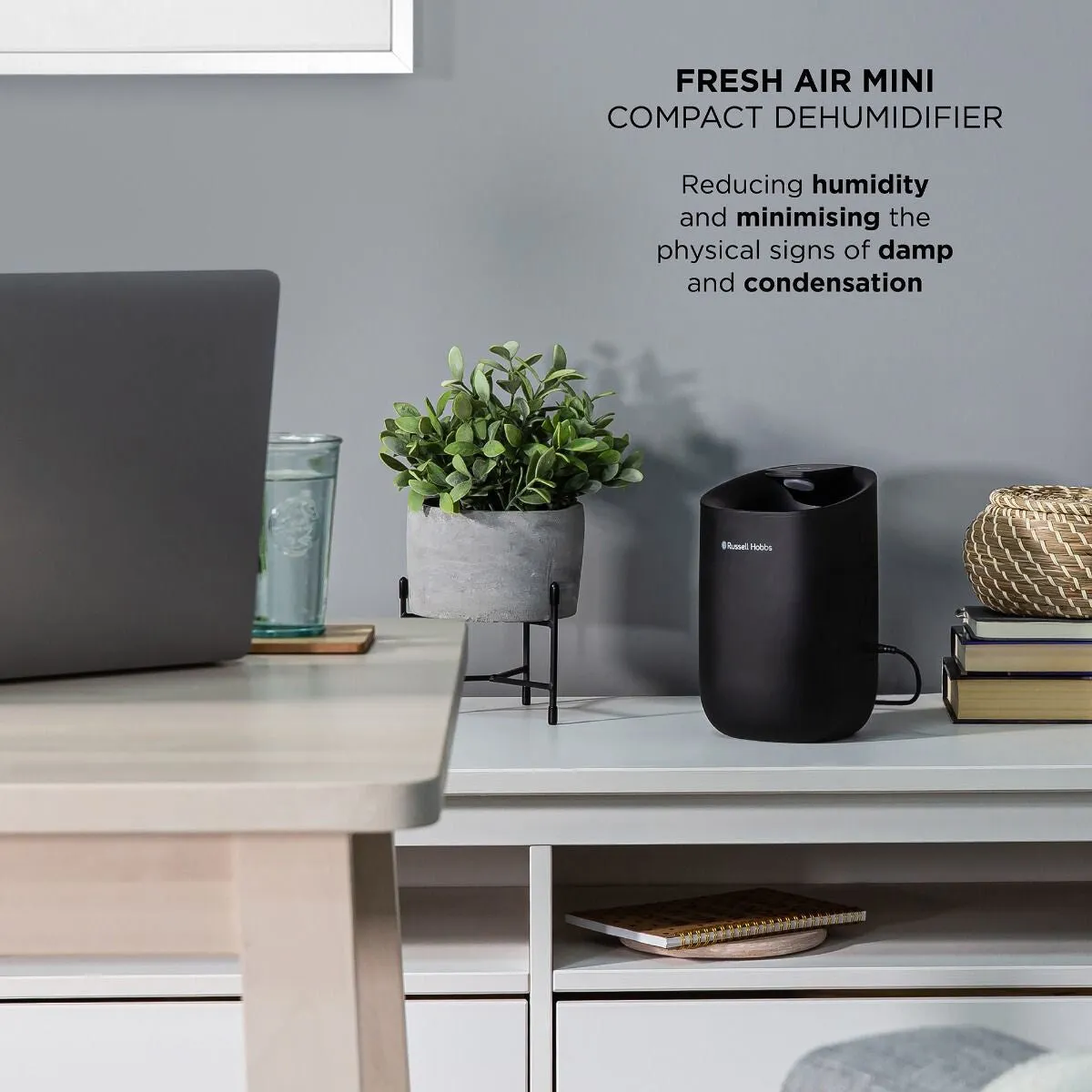 Russell Hobbs RHAP2001B air purifier 14 m² Black