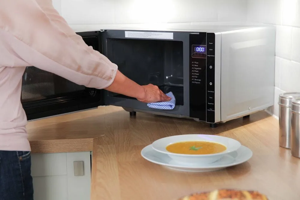 Russell Hobbs RHFM2363S microwave Silver Solo microwave Countertop 23 L 800 W