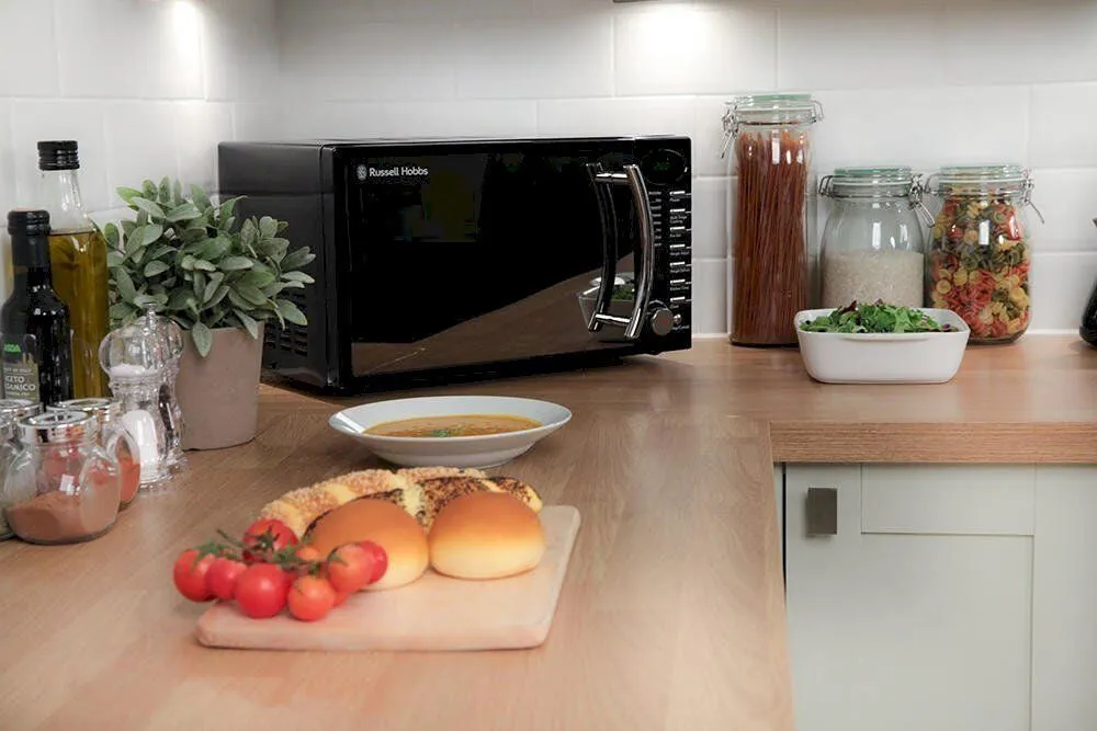 Russell Hobbs RHM1714BC microwave Black Grill microwave Countertop 17 L 700 W