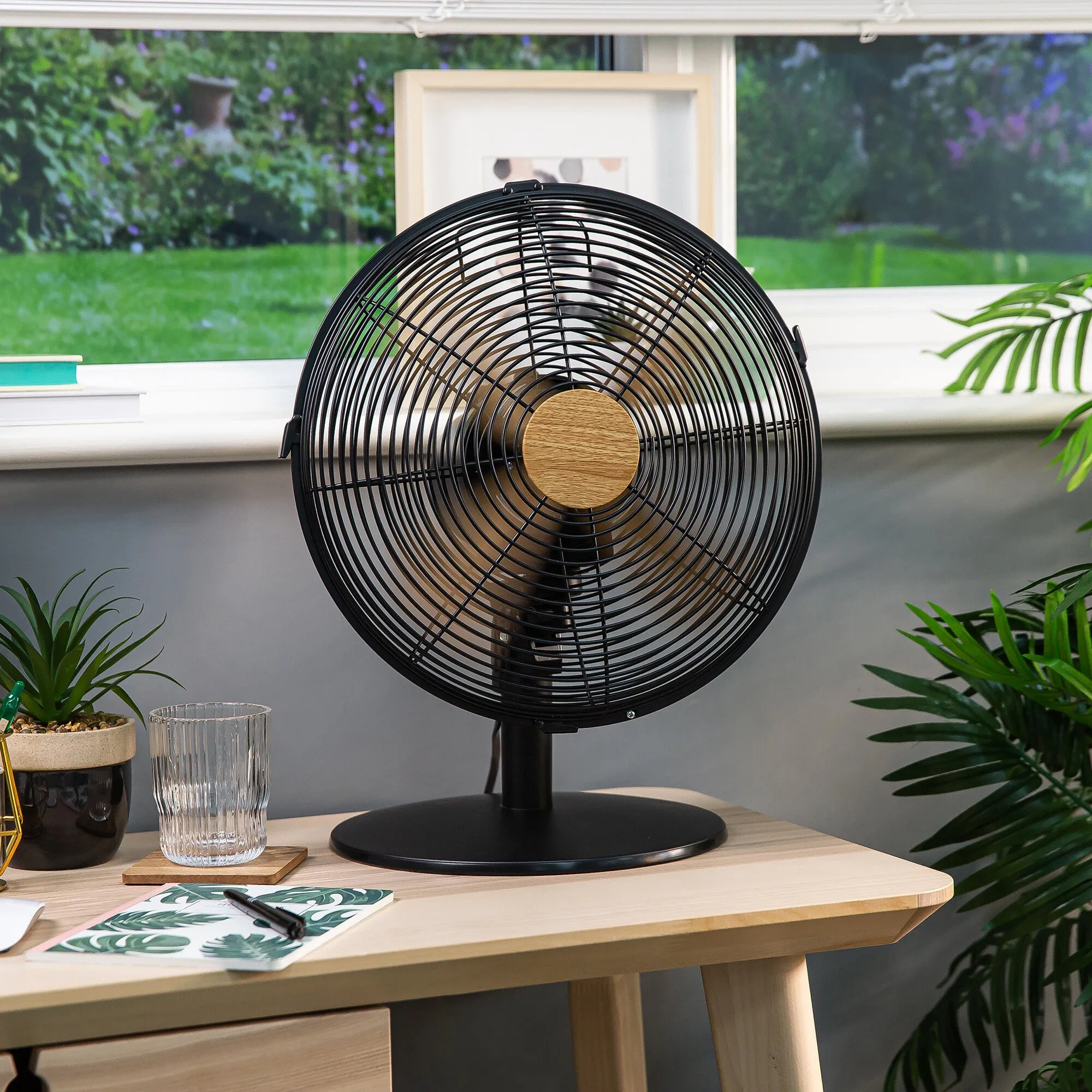 Russell Hobbs RHMDF1201WDB 12" Black Scandi Style Desk Fan
