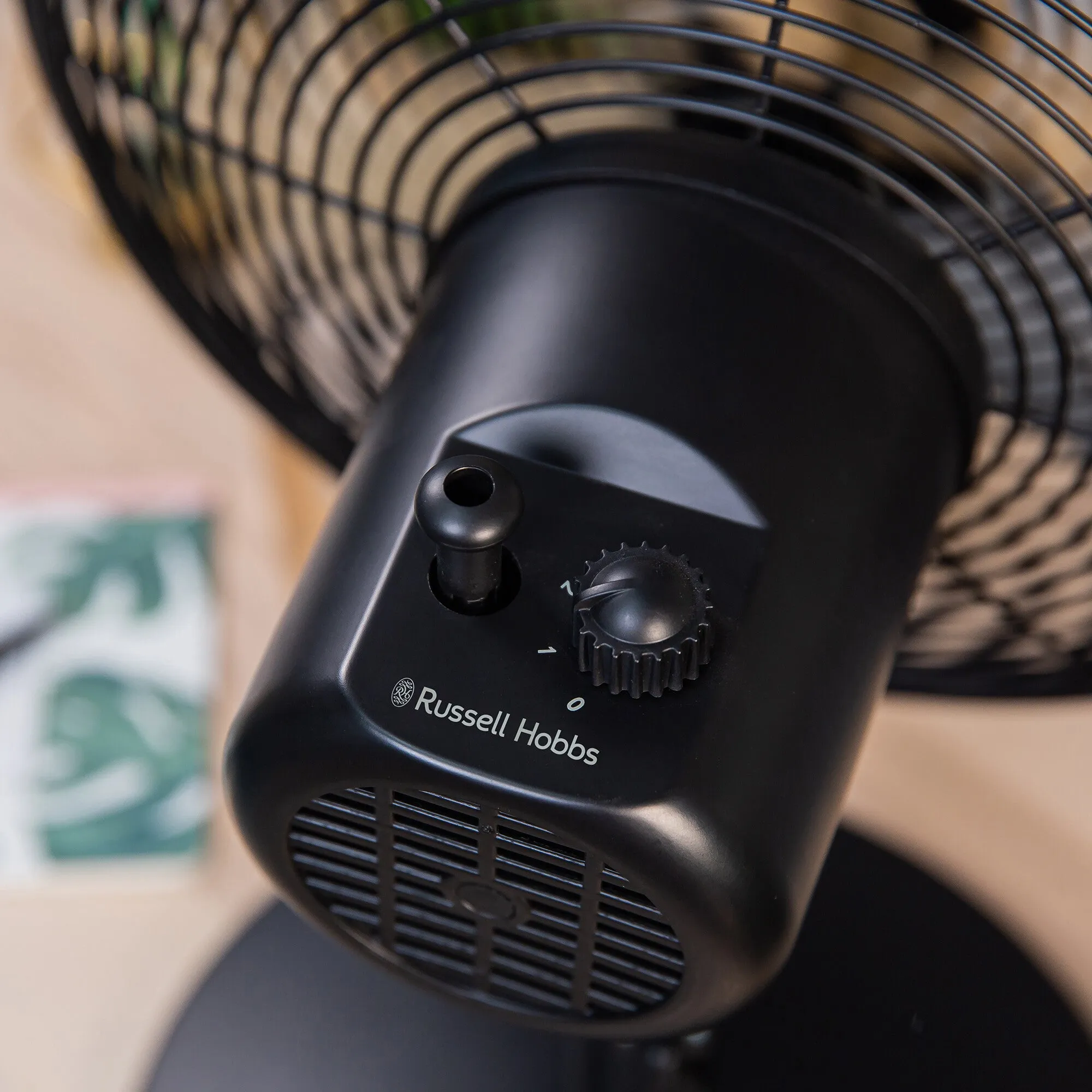 Russell Hobbs RHMDF1201WDB 12" Black Scandi Style Desk Fan