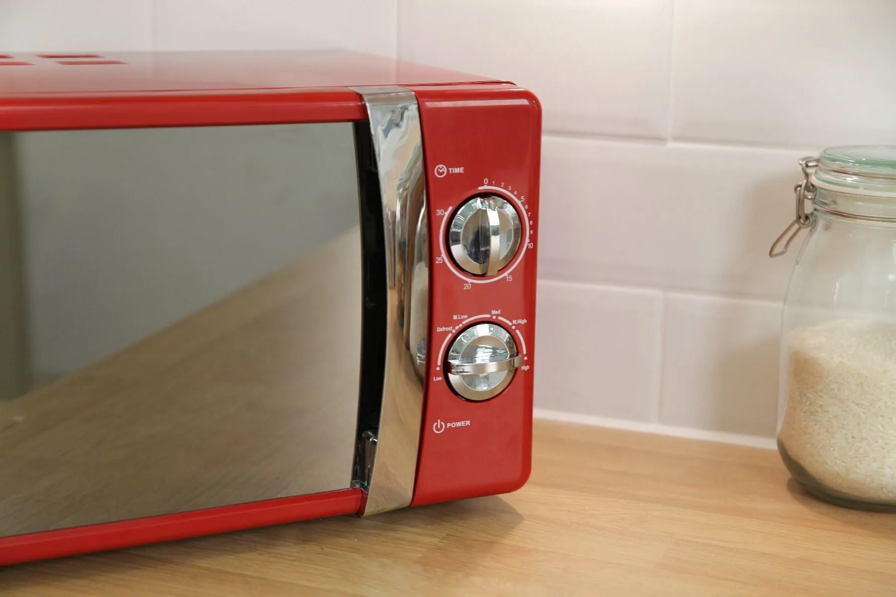 Russell Hobbs RHMM701R-N microwave Red Solo microwave Countertop 17 L 700 W