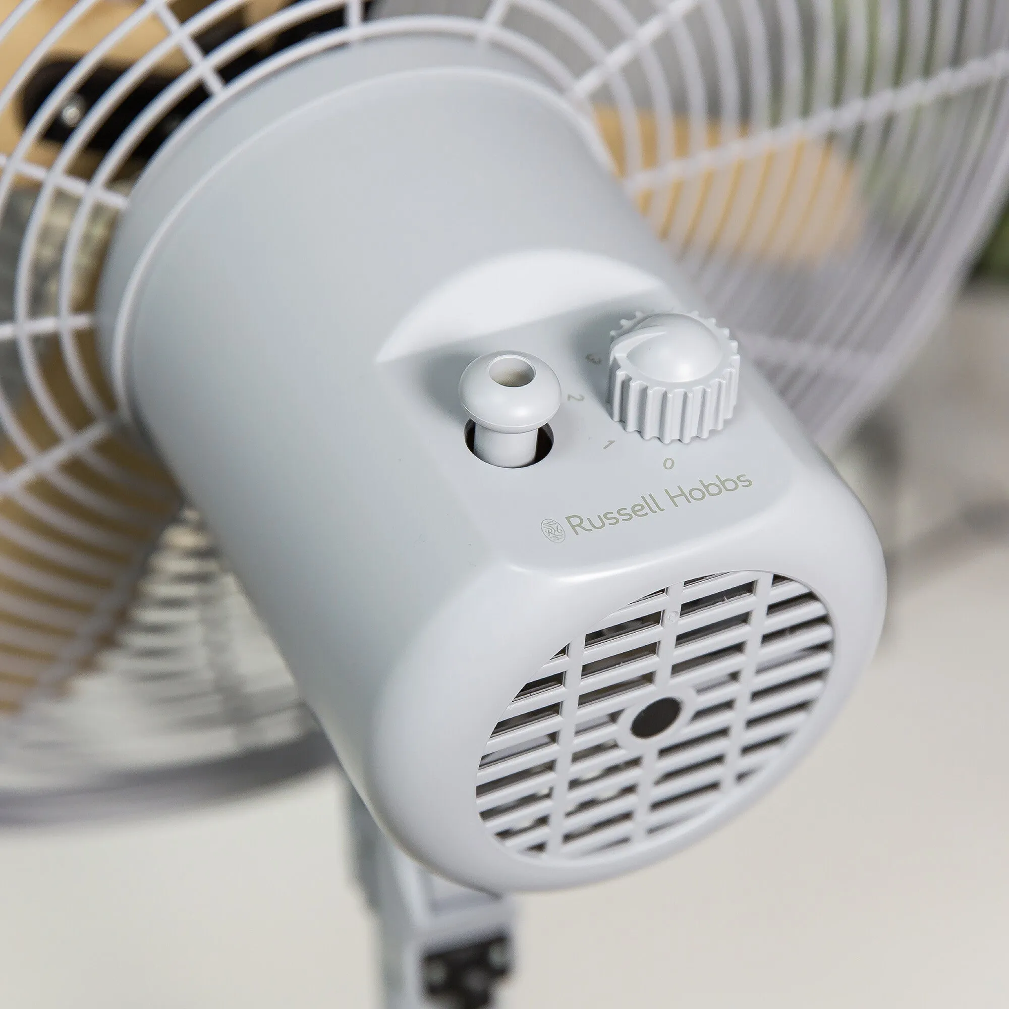 Russell Hobbs RHMPF1601WDG household fan Grey