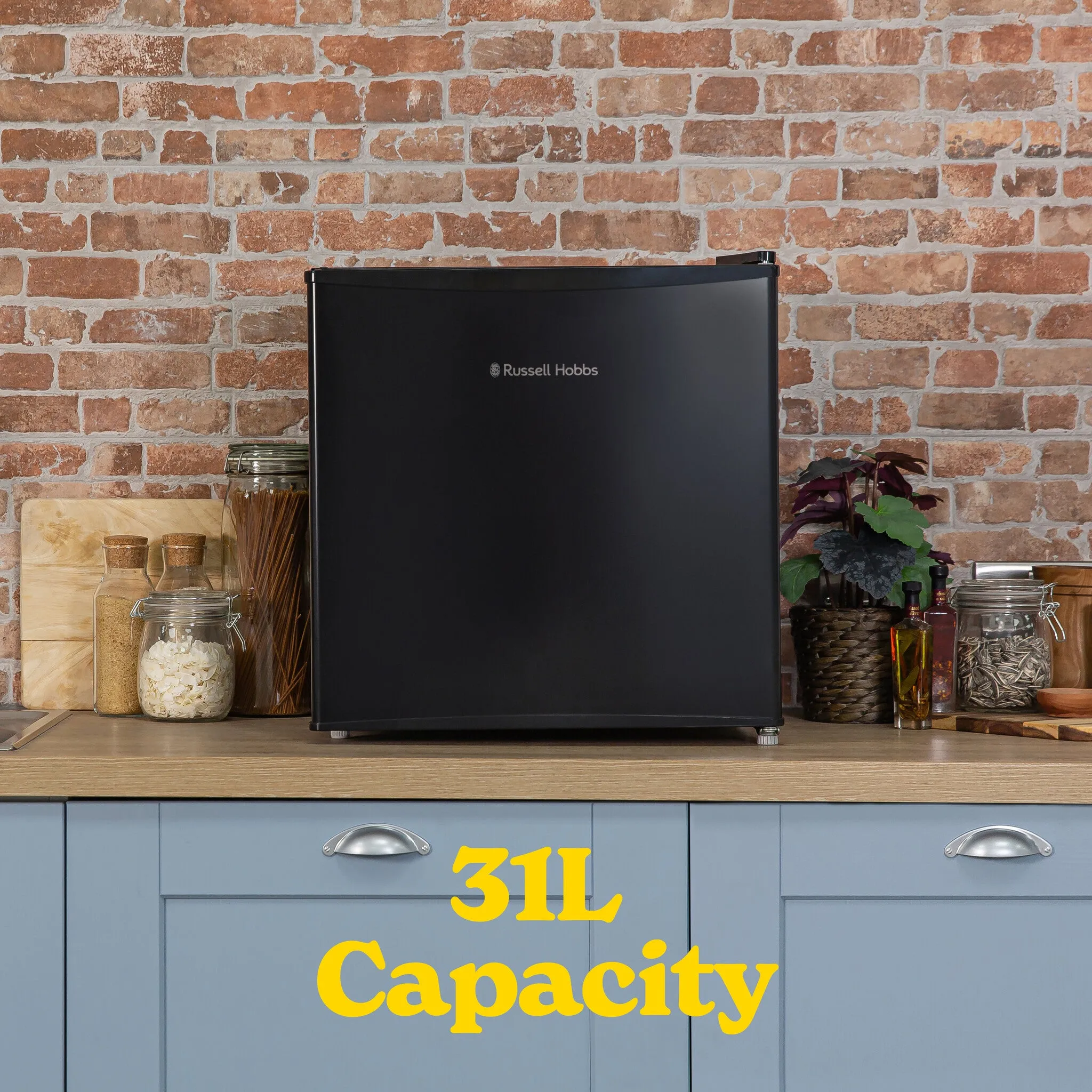 Russell Hobbs RHTTFZ1B freezer Tabletop Freestanding 31 L F Black