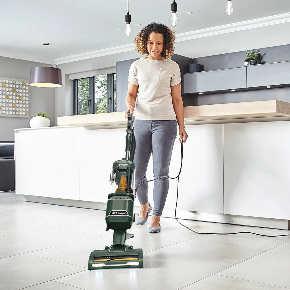 Shark Anti Hair Wrap Upright Vacuum Cleaner with Lift-Away, Pet Model [NZ691UKT]