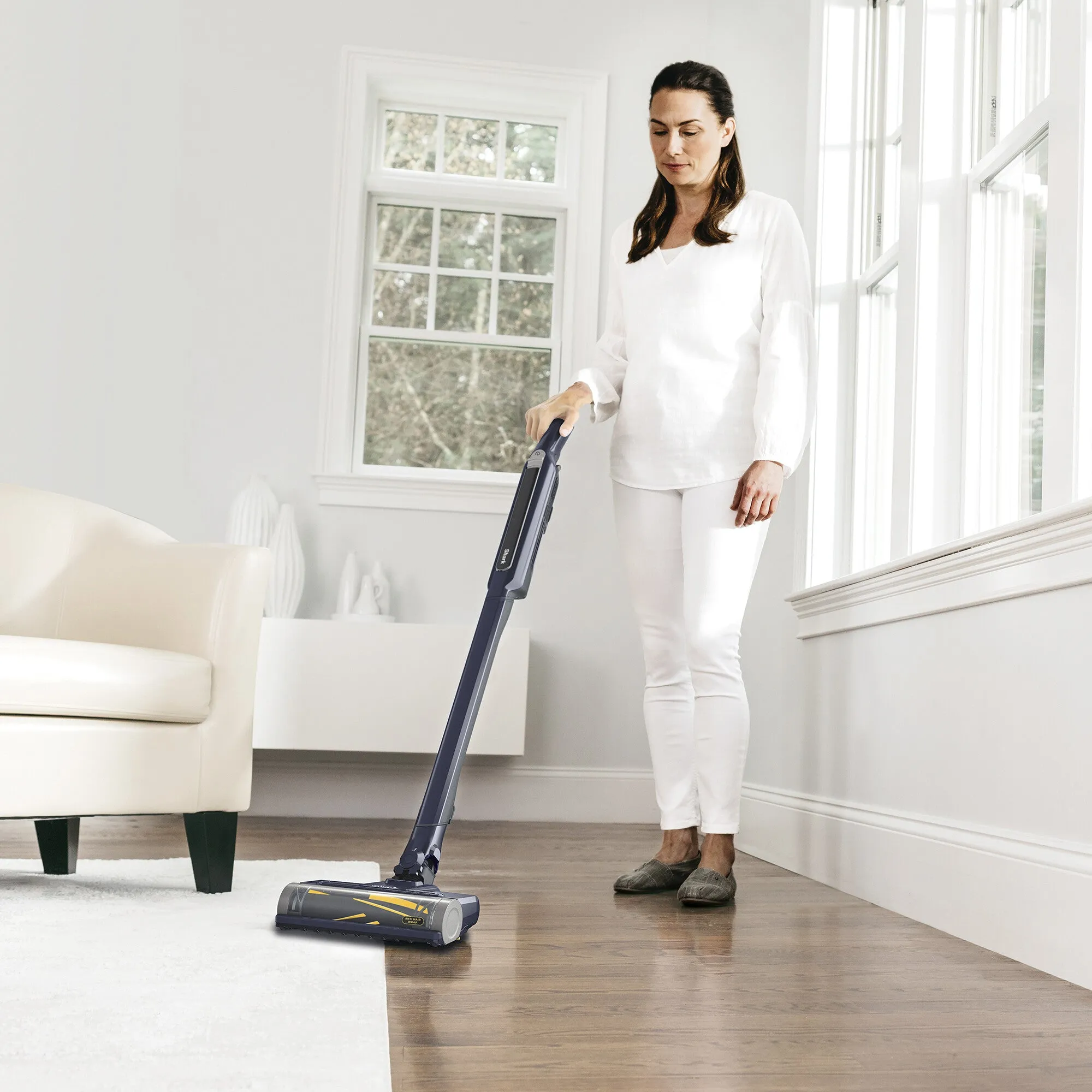 Shark WandVac System 2-in-1 Cordless Pet Vacuum Cleaner with Anti Hair Wrap