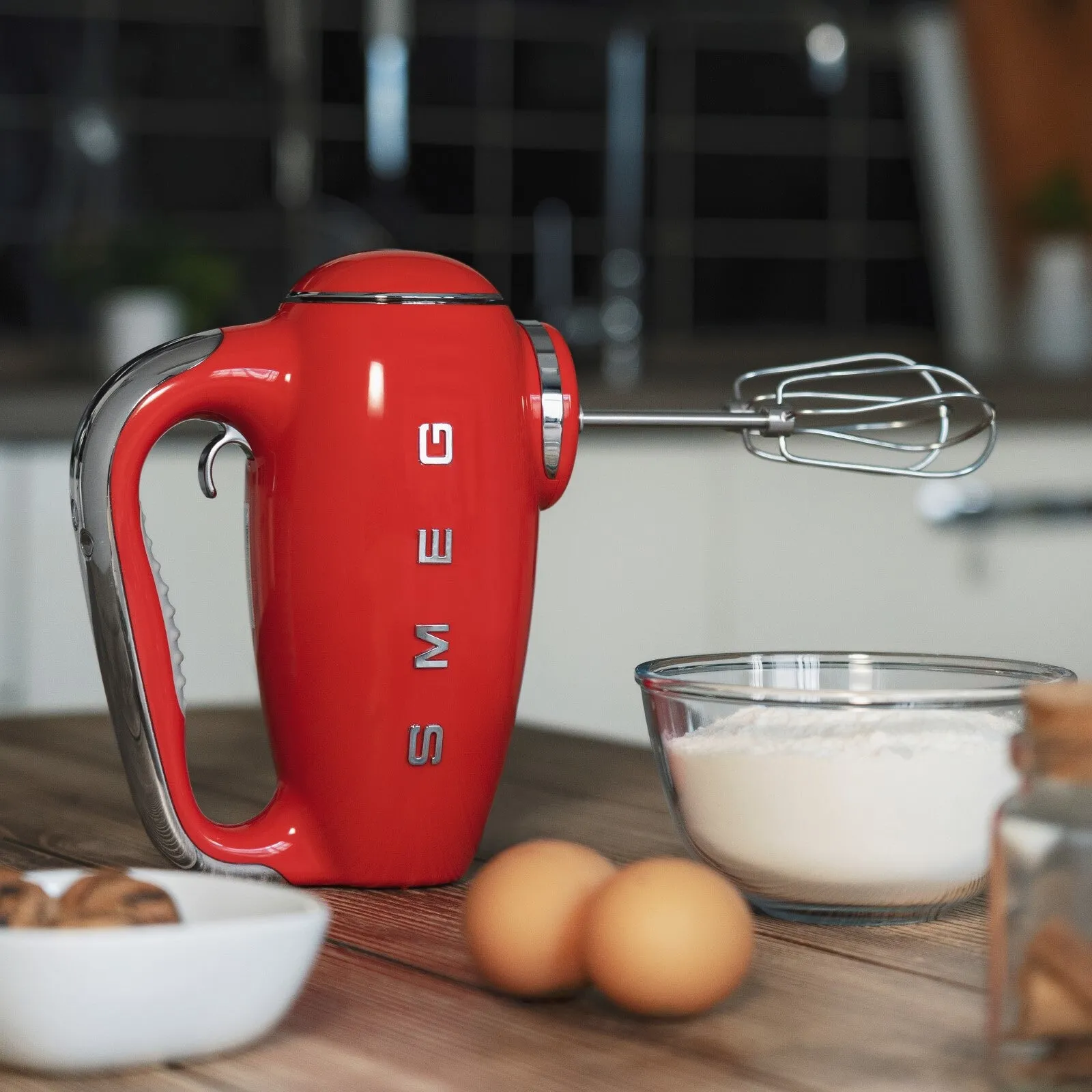 Smeg HMF01RDUK mixer Hand mixer 250 W Red