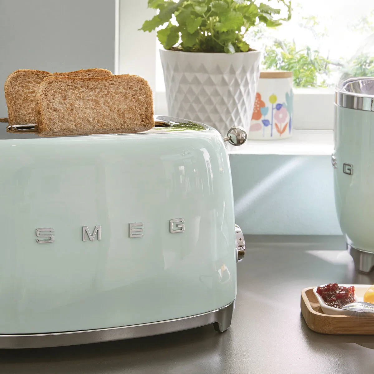 Smeg TSF01PGUK toaster 6 2 slice(s) 950 W Green